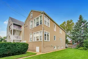 5753 W Giddings St, Chicago, IL 60630 - Photo 39