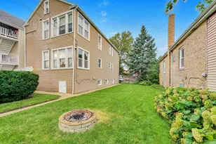 5753 W Giddings St, Chicago, IL 60630 - Photo 41