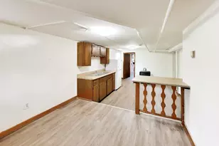 5753 W Giddings St, Chicago, IL 60630 - Photo 29