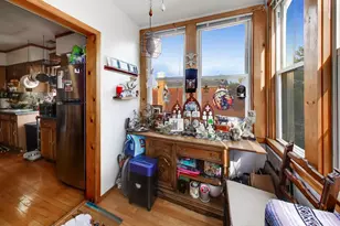 5753 W Giddings St, Chicago, IL 60630 - Photo 21
