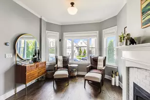2052 N Whipple St, Chicago, IL 60647 - Photo 5