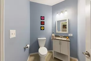 1105 Village Center Pkwy, Aurora, IL 60506 - Photo 9