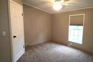 149 Cardinal Ln, Sandwich, IL 60548 - Photo 9