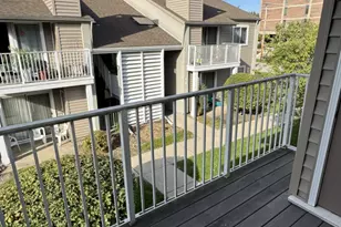 42 N Park Ave, Lombard, IL 60148 - Photo 13