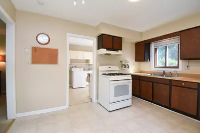 725 N Bierman Avenue, Villa Park, IL 60181 - Photo 7