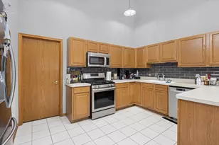 7116 168th St, Tinley Park, IL 60477 - Photo 5