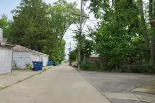 2731 Elder Ln, Franklin Park, IL 60131 - Photo 31