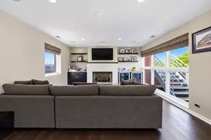 [Address not provided], Chicago, IL 60657 - Photo 17