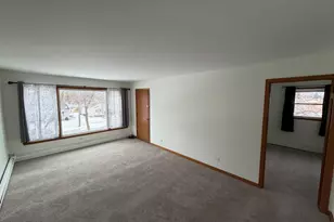 1980 Howard Ave, Des Plaines, IL 60018 - Photo 3