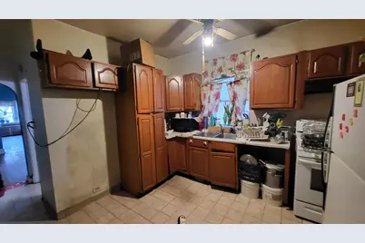 6220 N Talman Avenue, Chicago, IL 60659 - Photo 3