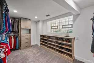 5824 N Fairfield Ave, Chicago, IL 60659 - Photo 17