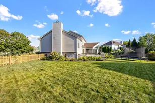 2108 Yellowstar Ln, Naperville, IL 60564 - Photo 31