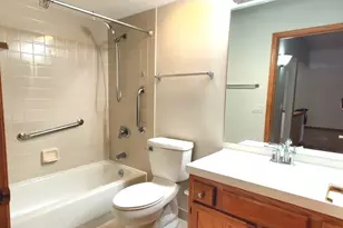 5000 Oakton St, Skokie, IL 60077 - Photo 11