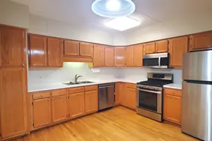 5000 Oakton St, Skokie, IL 60077 - Photo 5