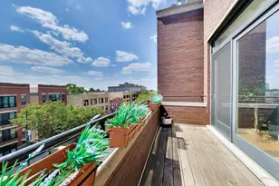 2306 W Chicago Ave, Chicago, IL 60622 - Photo 11