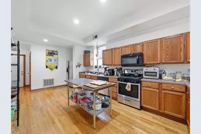 3244 W Potomac Avenue, Chicago, IL 60651 - Photo 33