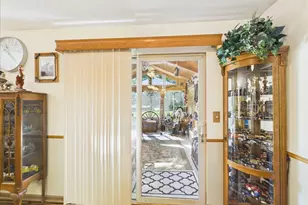 2317 Westfield Ln, Belvidere, IL 61008 - Photo 9