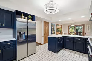 10S515 Glenn Dr, Burr Ridge, IL 60527 - Photo 19