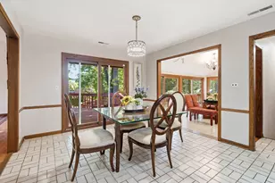 10S515 Glenn Dr, Burr Ridge, IL 60527 - Photo 13