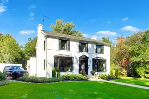 901 Locust Rd, Wilmette, IL 60091 - Photo 3