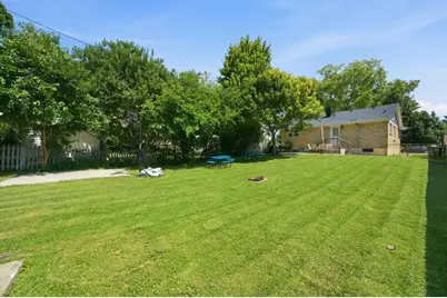 340 Dalton Avenue, Mundelein, IL 60060 - Photo 19
