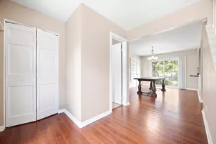 1419 N Madlock Ct, Elgin, IL 60123 - Photo 3
