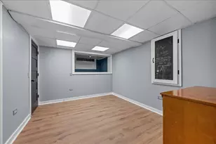 9N424 Tamara Dr, Elgin, IL 60124 - Photo 25