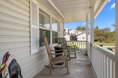 9N424 Tamara Drive, Elgin, IL 60124 - Photo 3
