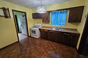 15045 Springfield Ave, Midlothian, IL 60445 - Photo 5