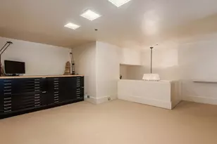 758 N Larrabee St, Chicago, IL 60654 - Photo 29