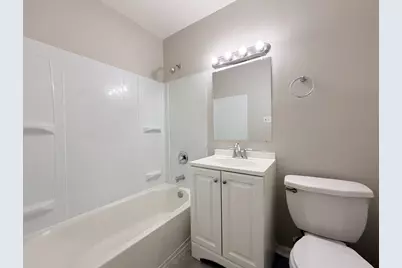 15231 Hastings Drive, Dolton, IL 60419 - Photo 9