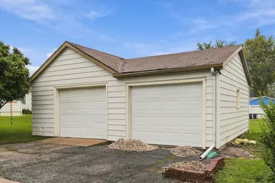 1502 Avenue K, Sterling, IL 61081 - Photo 13