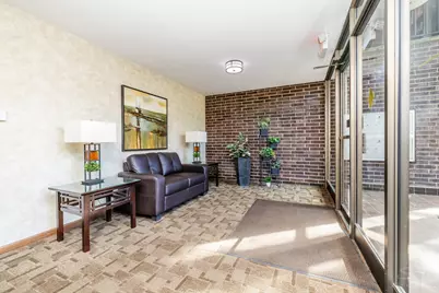 111 E Cossitt Avenue #206, La Grange, IL 60525 - Photo 29