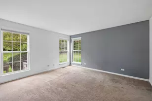 17116 W Cunningham Ct, Libertyville, IL 60048 - Photo 11