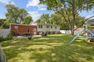 1120 S 12th Ave, Saint Charles, IL 60174 - Photo 19