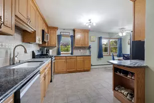 1120 S 12th Ave, Saint Charles, IL 60174 - Photo 7