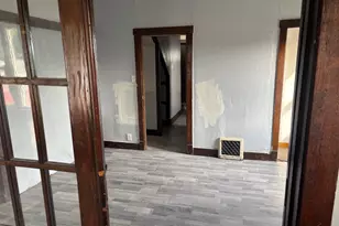 942 W Park Ave, Joliet, IL 60436 - Photo 5