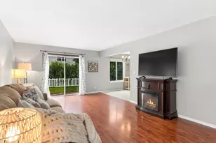 6411 Parksleg Ct, Lisle, IL 60532 - Photo 11