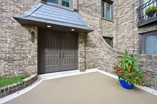 1009 Bonnie Brae Pl, River Forest, IL 60305 - Photo 7