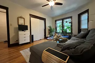 4616 N Sacramento Ave, Chicago, IL 60625 - Photo 3