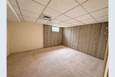 20525 Ridgeview Lane, Marengo, IL 60152 - Photo 17