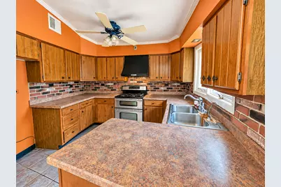 20525 Ridgeview Lane, Marengo, IL 60152 - Photo 7