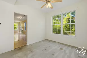 941 W Cambridge Ct, Grayslake, IL 60030 - Photo 5