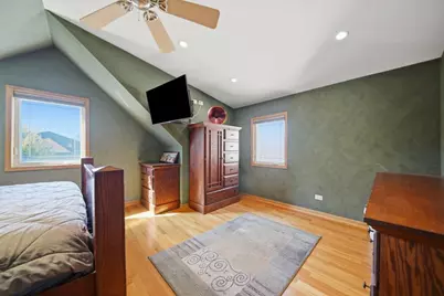 5227 S Mulligan Avenue, Chicago, IL 60638 - Photo 19
