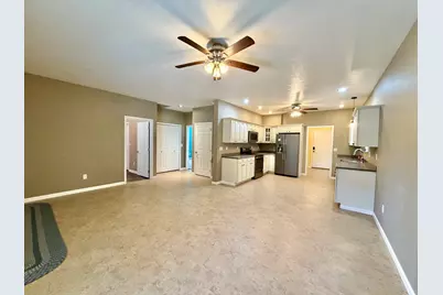2806 Jones Street, Eldorado, IL 62930 - Photo 9