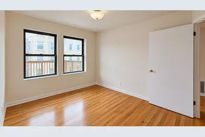 3560 W Cortland Street #2RW, Chicago, IL 60647 - Photo 11