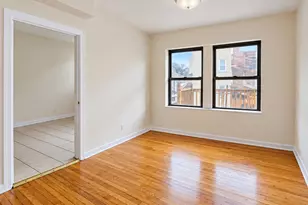 3560 W Cortland St, Chicago, IL 60647 - Photo 9