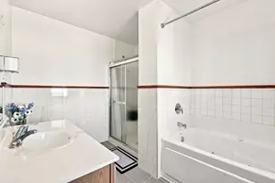 16408 Zausa Dr, Crest Hill, IL 60403 - Photo 15