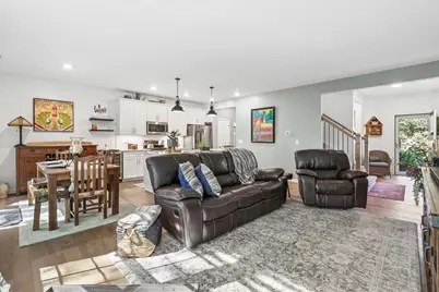 1005 Draper Road, McHenry, IL 60050 - Photo 13