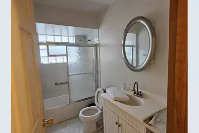 8300 S Indiana Avenue, Chicago, IL 60619 - Photo 7